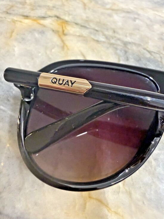 Quay Chart Topper NO-NS-2323 BLK/SMKTP Sunglasses Women\'s Black/Smoke/Taupe 57mm